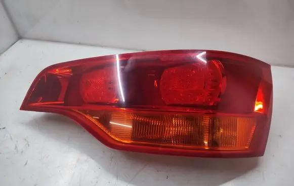 Rear/tail lights