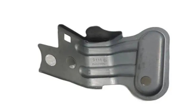 Opel Astra K Front bumper mounting bracket 39052081
