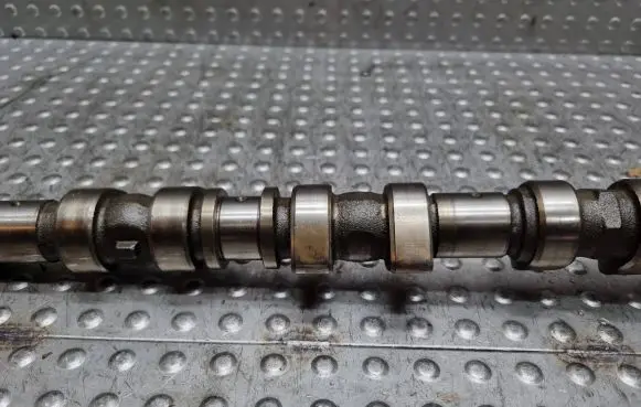Mercedes-Benz C W203 Camshaft R1111701