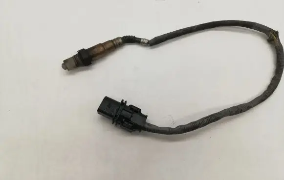 BMW 7 E65 E66 Lambda probe sensor 7539124