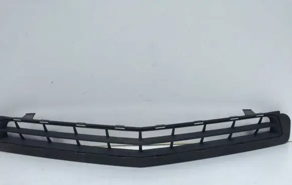Chevrolet Camaro Front bumper lower grill 255273500 92228102