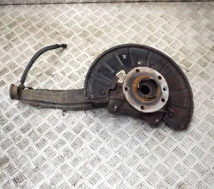 Volkswagen Touareg I Front wheel hub 7L0407257A
