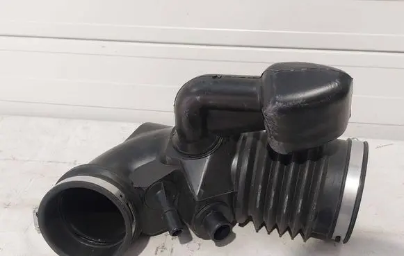 Ford Mustang VI Air intake duct part JR3C9B642BB JR3C9F805BE