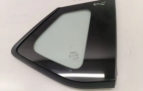 Nissan X-Trail T33 Rear side window 43R00033