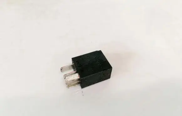 Ford Focus Other relay f57b14b192aa 042032c