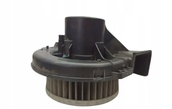 Seat Cordoba (6L) Front door blower motor 6Q1820015C
