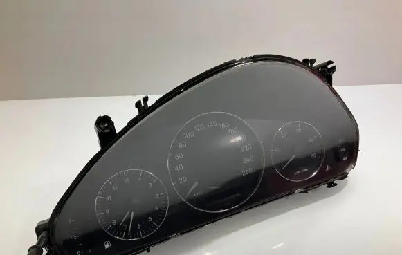 Mercedes-Benz E W211 Speedometer (instrument cluster) A2115405647 110080292008 000447