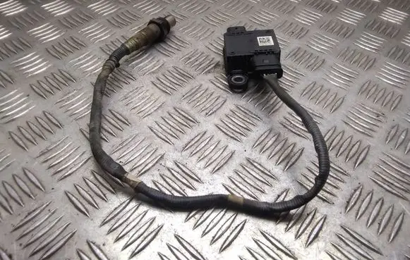 Volkswagen Transporter - Caravelle T6 Lambda probe sensor 04L906261B 0281006628 0281006629