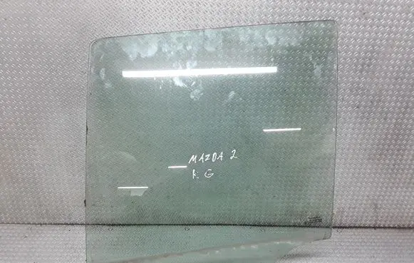 Mazda 2 Rear door window glass