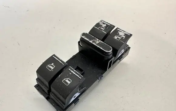 Volkswagen Touareg I Electric window control switch 7L6959857A