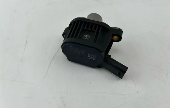 Audi A3 S3 8V Camshaft vanos timing valve 04E906048A