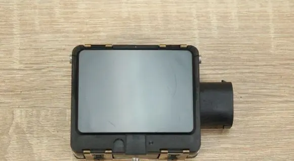 Distronic sensor radar