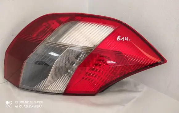 Renault Scenic II - Grand scenic II Rear/tail lights 8200493374