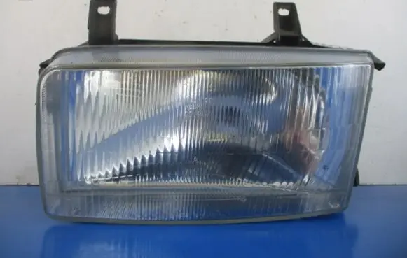 Volkswagen Transporter - Caravelle T4 Headlight/headlamp