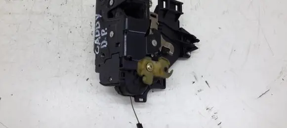 Volkswagen Caddy Front door lock 3B1837016