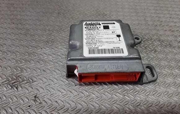 Renault Scenic I Airbag control unit/module 550803800 7700437471A