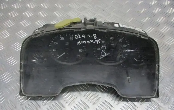 Opel Zafira A Speedometer (instrument cluster) 24461759JM