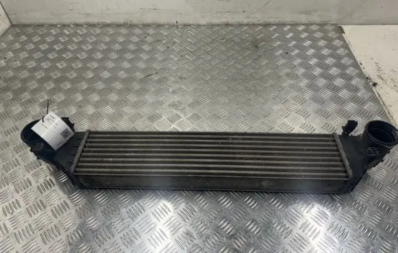 Mercedes-Benz C W204 Intercooler radiator A2035000500Q3
