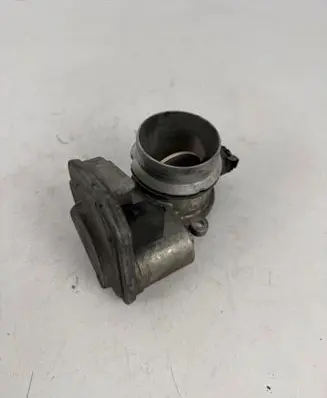 BMW 5 E60 E61 Throttle valve 7791481