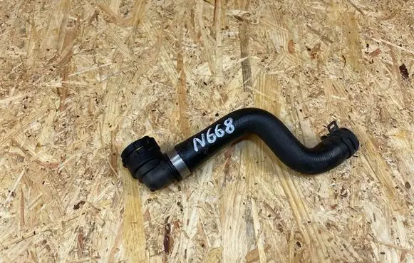 Mercedes-Benz C W205 Engine coolant pipe/hose A2055061760