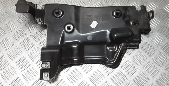 Other engine bay part