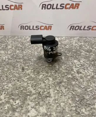 BMW 3 E46 Fuel pressure regulator 