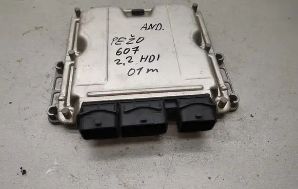 Peugeot 607 Engine control unit/module 0281010880 9645534380
