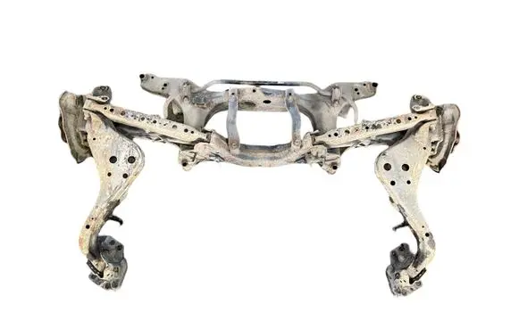 Nissan X-Trail T32 Rear axle beam 