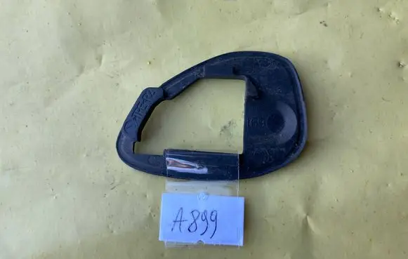 Mercedes-Benz A W169 Front door handle cover A1697660405