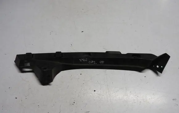 Honda FR-V Headlight/headlamp mounting bracket 71141-SJD-0000