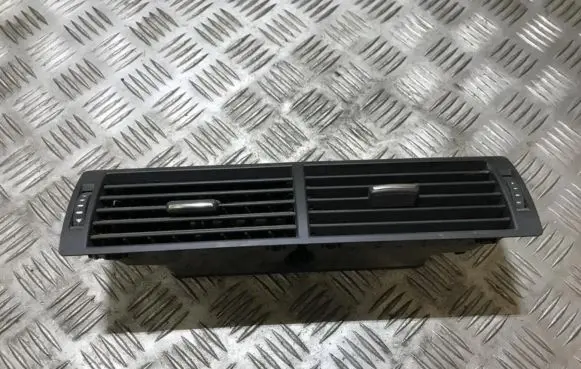 Audi A4 S4 B7 8E 8H Dash center air vent grill 8e0820951h 36113010
