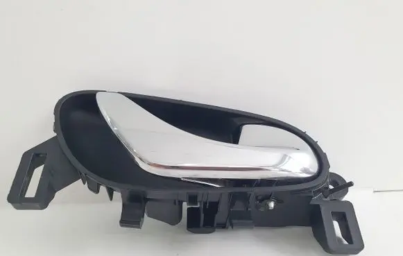 Nissan Qashqai Front door interior handle 806704EA