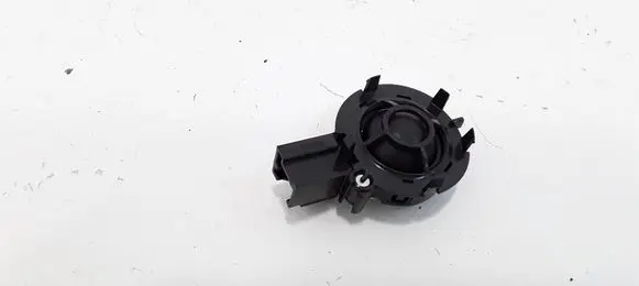 Volvo V50 High frequency speaker in the rear doors 30775409