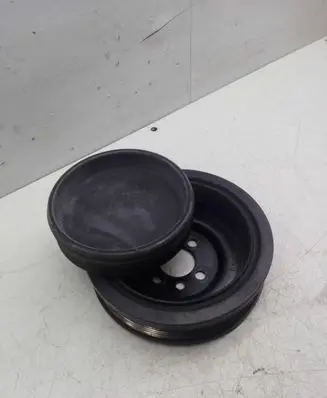 Volkswagen Golf V Crankshaft pulley 03G105243