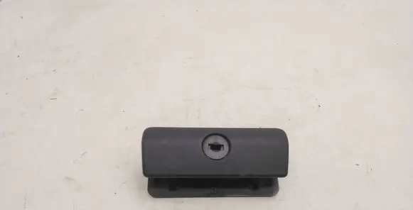 BMW 5 E39 Glove box handle