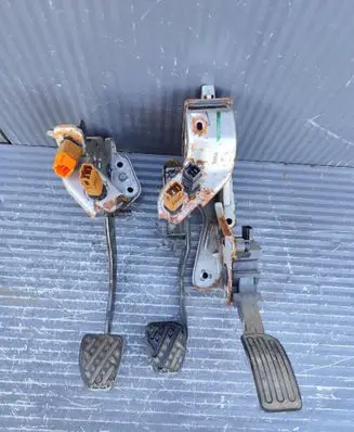 Nissan Juke I F15 Pedal assembly JUKEF15PEDALY