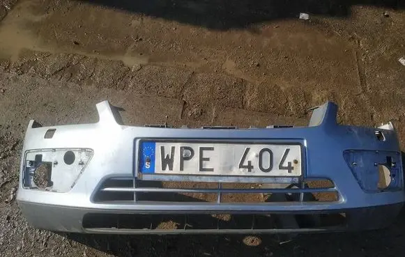 Ford Focus Front bumper MELYNAS