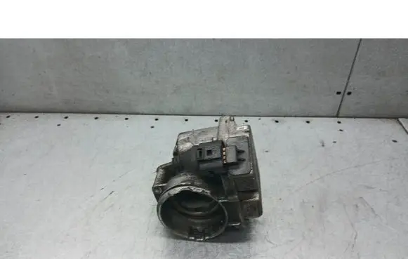Volkswagen PASSAT B5.5 Throttle valve 96551457