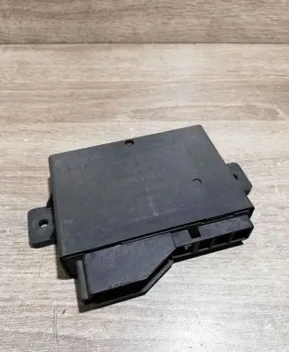 Mercedes-Benz E W210 Alarm control unit/module 2028204426 5WK584