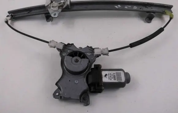 Nissan Almera Tino Front door window regulator with motor 400600T2
