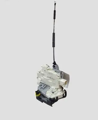 Seat Leon (1P) Rear door lock 1P0839016