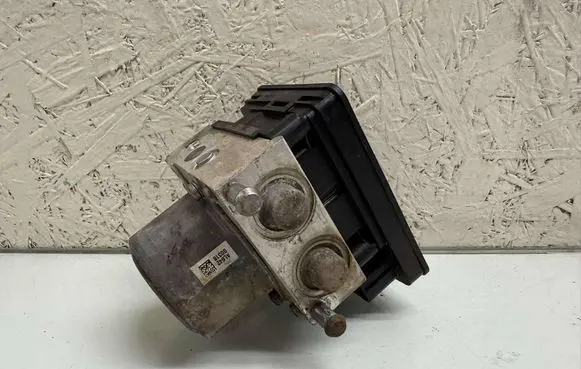 Opel Insignia A ABS Pump 23430008 23430470