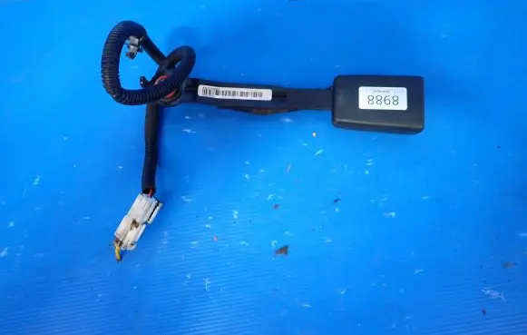 Honda CR-V Front seatbelt buckle 6080168