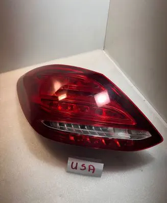 Mercedes-Benz C W205 Rear/tail lights A2059062002