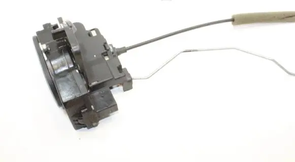 Opel Antara Coupe door lock (next to the handle) 