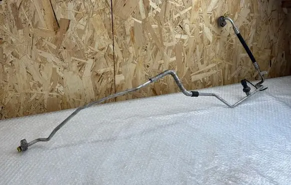 BMW X5 E53 Air conditioning (A/C) pipe/hose 