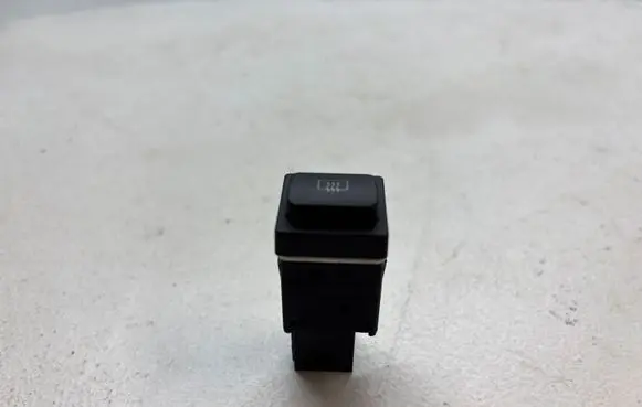 Skoda Fabia Mk2 (5J) Windscreen/window heater switch 5J0959621C