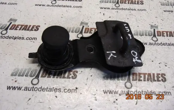 Mercedes-Benz E W211 Engine bonnet/hood lock/latch loop/hook A2118800360