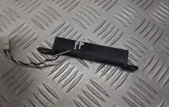 Mazda 5 Aerial antenna amplifier CC29676N1