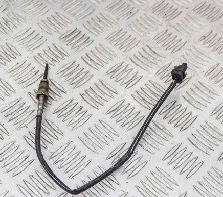BMW X1 E84 Oil temperature sensor 2656001901 7805606